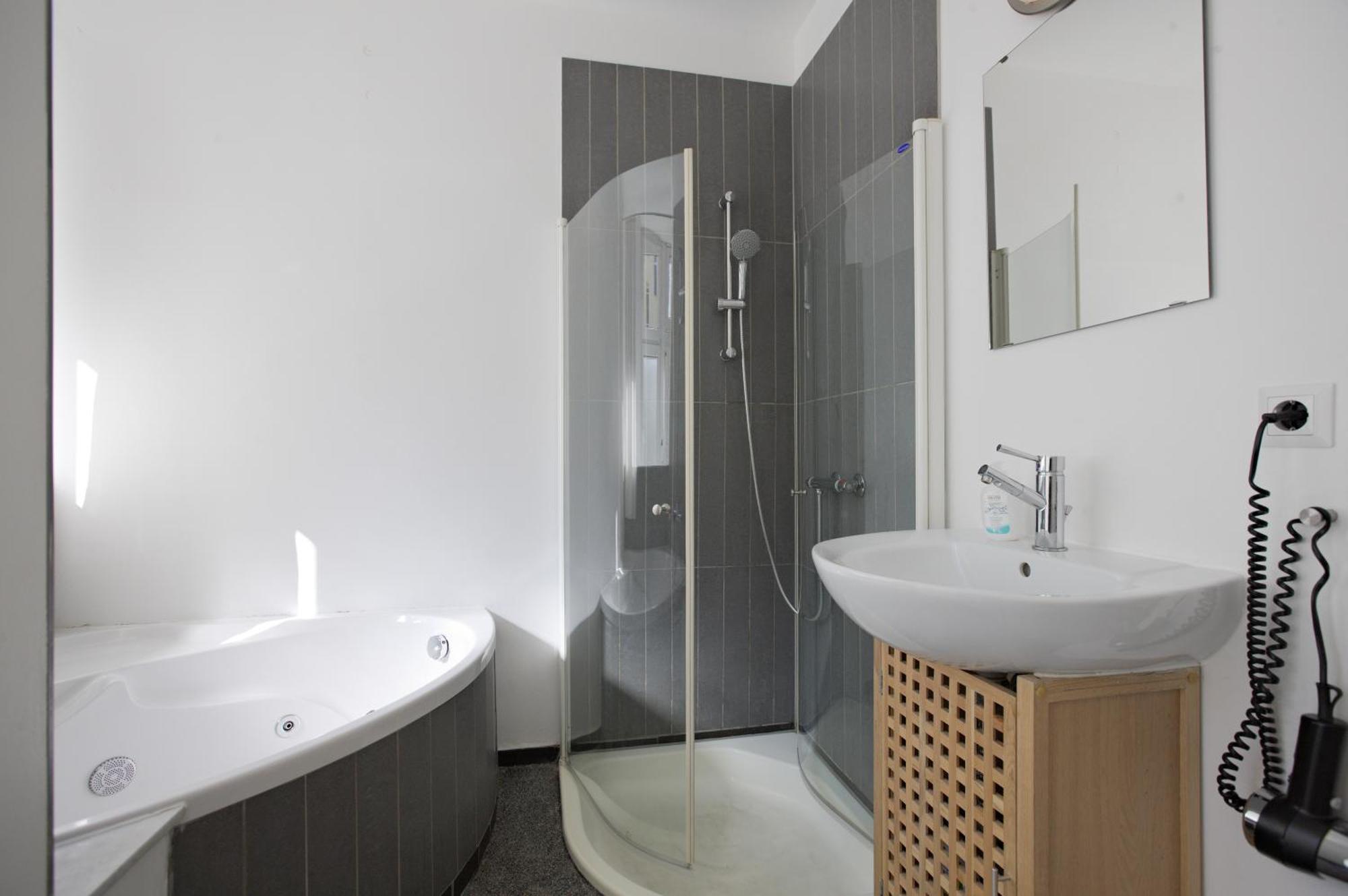 Elegante Altbauwohnung Berlim Exterior foto